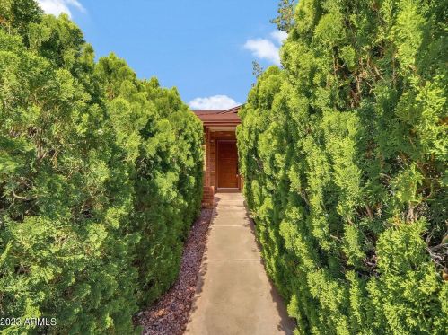 18810 12th St, Phoenix AZ  85024-2336 exterior