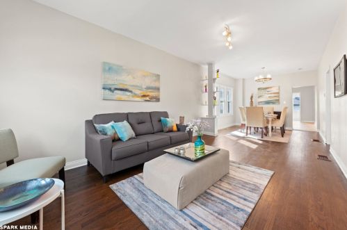 8344 Carpenter St, Chicago, IL 60620-3129