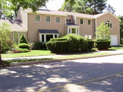206 Wiswall Rd, Newton, MA 02459-3544