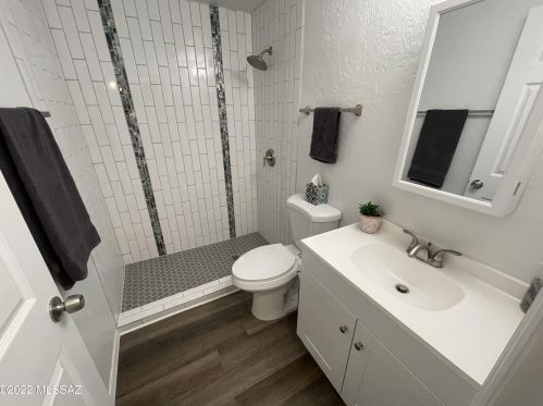 8189 20th St, Tucson AZ  85710-5960 exterior