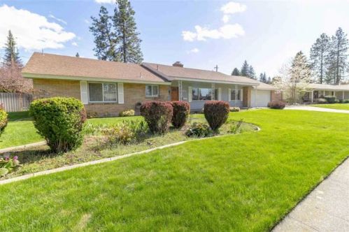 915 32nd Ave, Spokane, WA 99203-3115