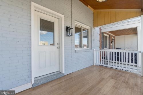 135 Lynhaven Dr, Alexandria VA  22305-3106 exterior