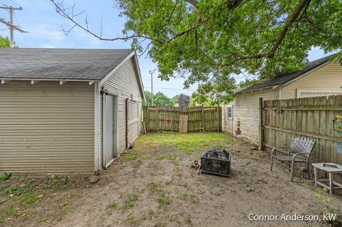 601 Leonard St, Grand Rapids MI 49503-1135 exterior