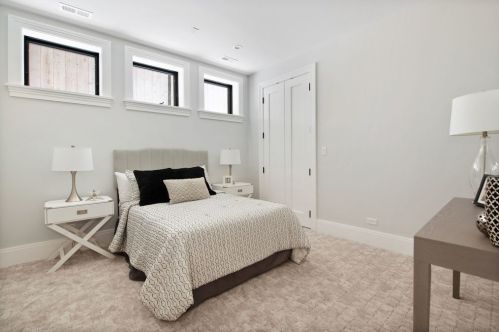 1928 Cleveland Ave, Chicago IL 60614-3749 exterior