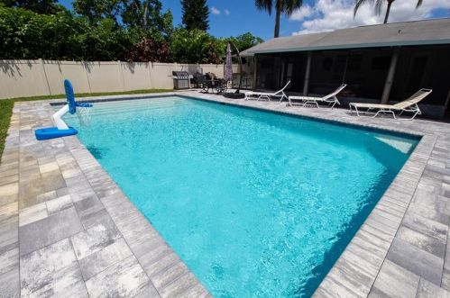 1280 Morningside Dr, Naples FL 34103-3314 exterior