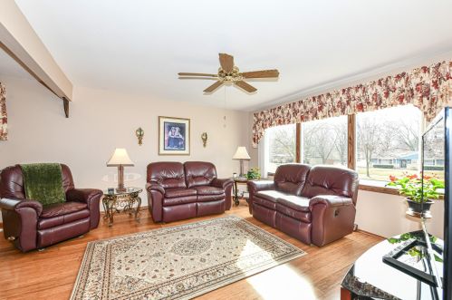 12024 Cleveland Ave, Milwaukee WI 53227-2908 exterior