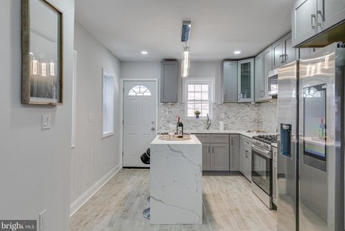 1628 23 St, Philadelphia PA 19145-2700 exterior