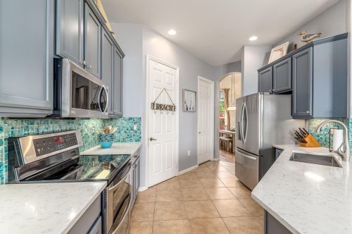 545 Lake Manatee Way, Fort Pierce FL  34986-1775 exterior