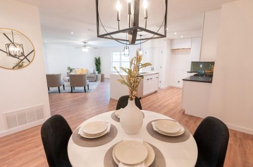 106 Cloudview Dr, Austin TX 78745-5619 exterior