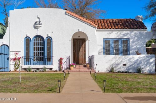 74 Culver St, Phoenix AZ  85003-1228 exterior