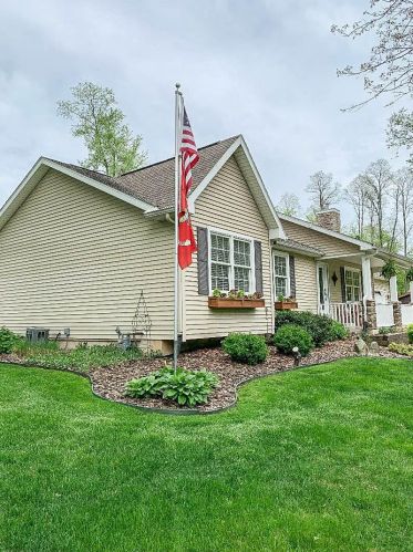 14642 Coon Hollow Rd, Three Rivers, MI 49093-9563