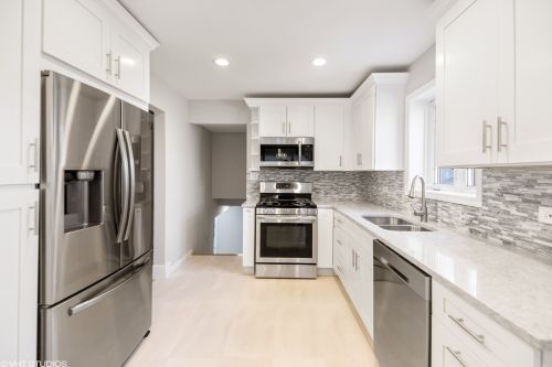 3114 Jerome St, Chicago IL  60645-1143 exterior