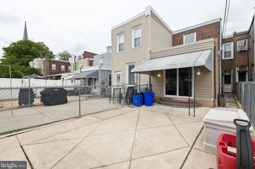 3136 Gaul St, Philadelphia PA 19125-2720 exterior