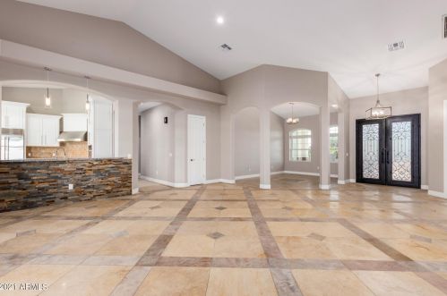 3605 69th Ave, Phoenix AZ 85043-3325 exterior