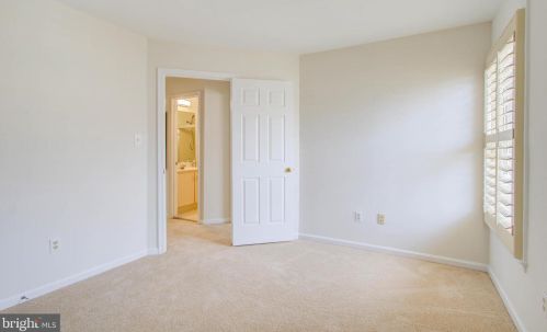 10924 Bloomingdale Dr, Rockville MD 20852-5535 exterior