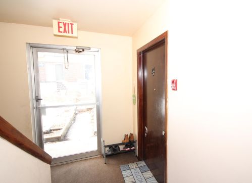 4723 13 St, Milwaukee WI 53221-2460 exterior