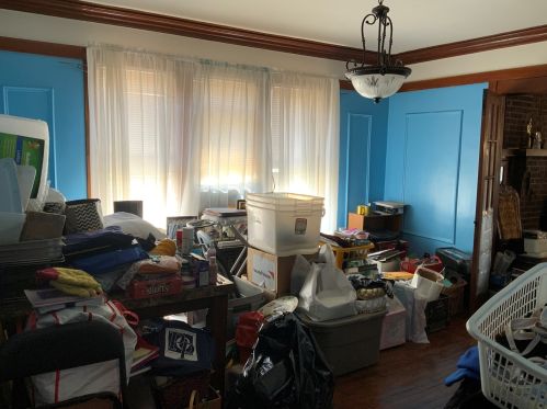 1305 Mayfield Ave, Chicago IL 60638-4405 exterior