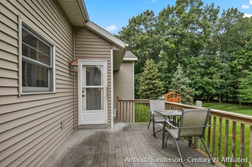 5920 Simon Ct, Wyoming MI exterior