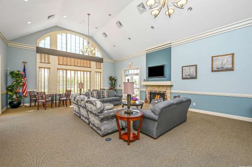 1232 Kirkland Ct, Central Islip NY  11722-4480 exterior