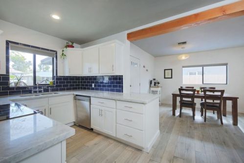 3426 14th Pl, Phoenix, AZ 85014-5150