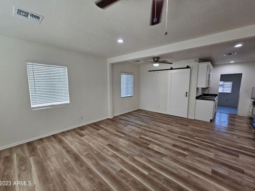 2932 Diamond St, Phoenix AZ  85008-5015 exterior