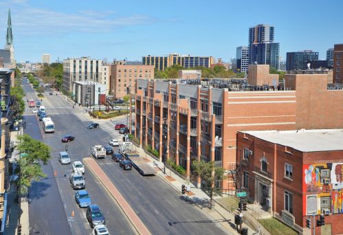 1645 Ogden Ave, Chicago IL 60612-4199 exterior