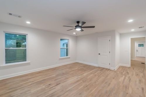 1937 Clairmont Ter, Atlanta GA  30345-2309 exterior