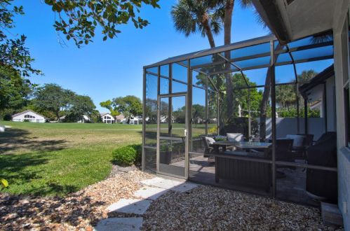 2275 53rd St, Boca Raton FL  33496-3453 exterior