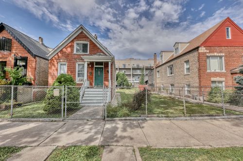 830 Fairfield Ave, Chicago, IL 60622-4410