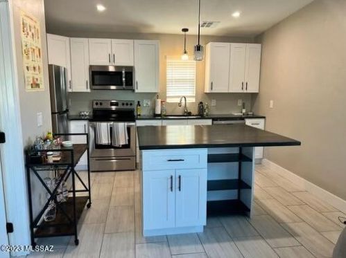 3553 4th St, Tucson, AZ 85716-4628