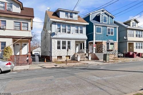 131 Paine Ave, Irvington, NJ 07111-2902