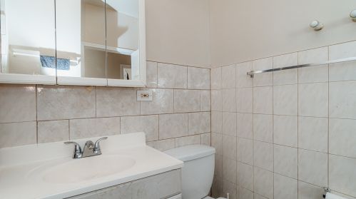 11245 Vernon Ave, Chicago IL  60628-4513 exterior