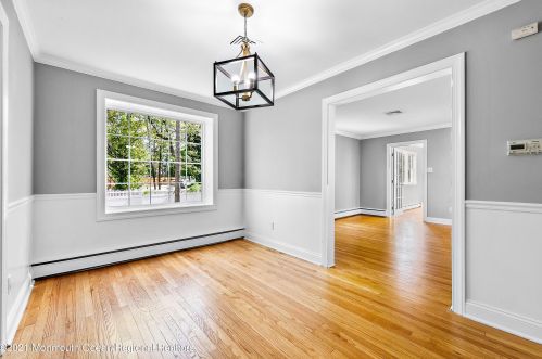 2278 Burroughs Ave, Northfield NJ 08225-1063 exterior