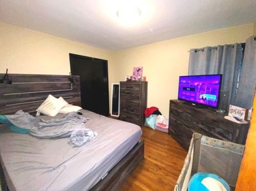 2207 Moody Ave, Chicago IL 60638-2624 exterior