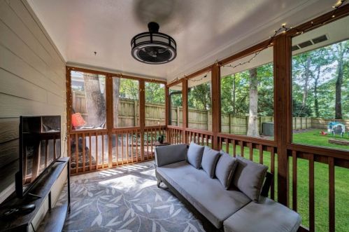 2508 Caladium Dr, Atlanta GA 30345-1325 exterior