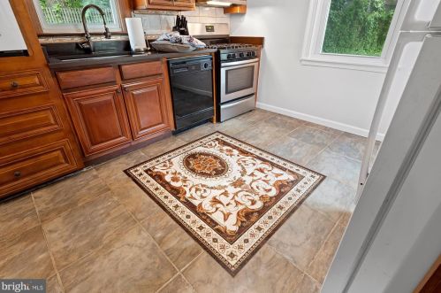 2904 Randolph Rd, Silver Spring MD 20902-1246 exterior