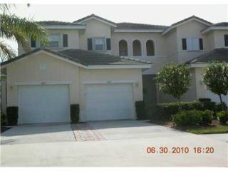 405 Southstar Dr, Fort Pierce, FL 34949-9118