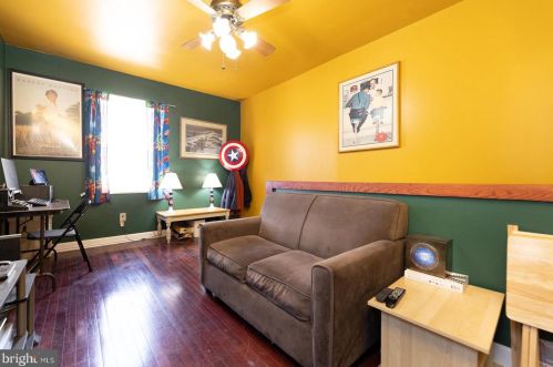 1630 9 St, Philadelphia PA 19122-0028 exterior