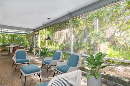 4310 11 Ave, Naples FL 34102-7022 exterior