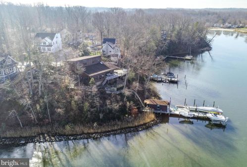 310 Arbutus Dr, Edgewater, MD 21037-3031