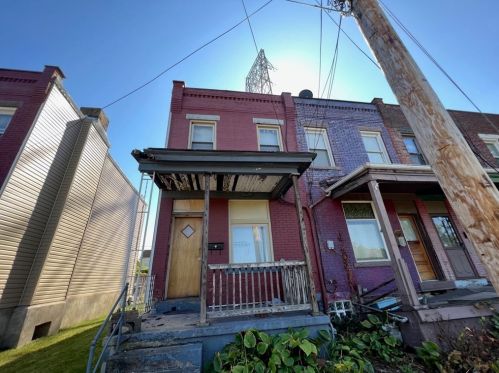 4 Tecumseh St, Pittsburgh, PA 15207-1727