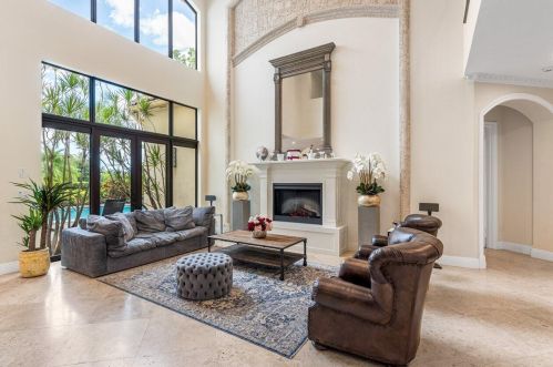 17894 Monte Vis Dr, Boca Raton FL 33496-1057 exterior