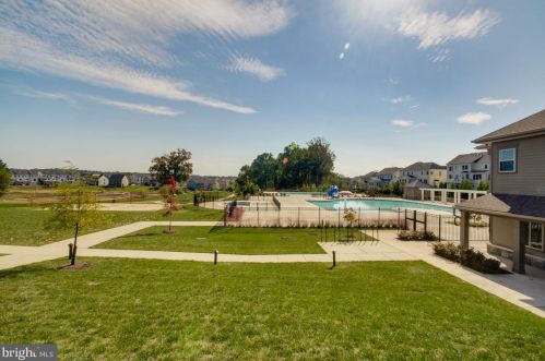 1307 Autumn Brook Ave, Silver Spring MD  20906-6752 exterior