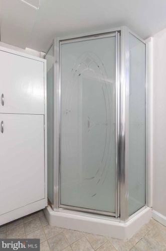 9607 Hastings Dr, Silver Spring MD 20901-3198 exterior