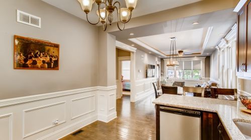 6046 Menard Ave, Chicago IL  60646-3919 exterior