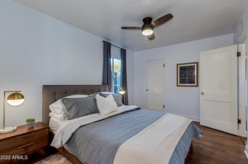 2608 10 St, Phoenix AZ 85085-7781 exterior