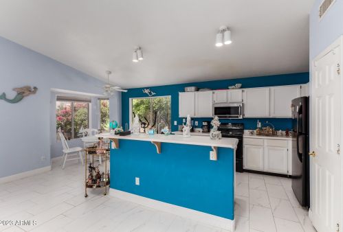 11840 44th St, Phoenix AZ  85044-2424 exterior