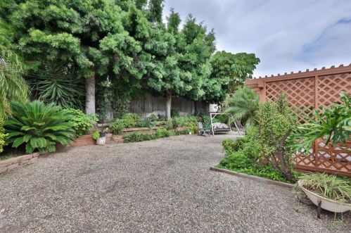 872 Halecrest Dr, Chula Vista CA 91910-6412 exterior