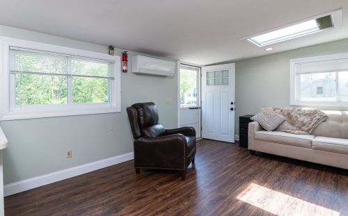 13 Main St, Plaistow NH 03865-3033 exterior