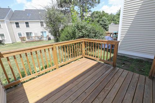 3 Whitewater Dr, Concord NH 03303-1546 exterior